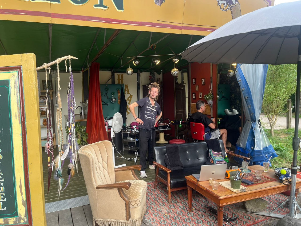 Salon HAAR buitenkant